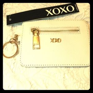 Xoxo mini wallet, bone white, gold zipper
